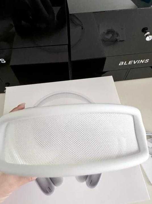 Słuchawki bezprzewodowe nauszne Apple AirPods Max srebrne