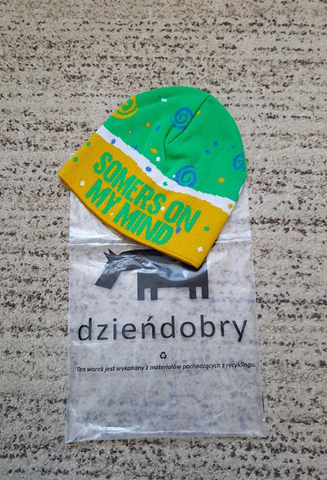 Ciepła zimowa czapka - Dzień Dobry