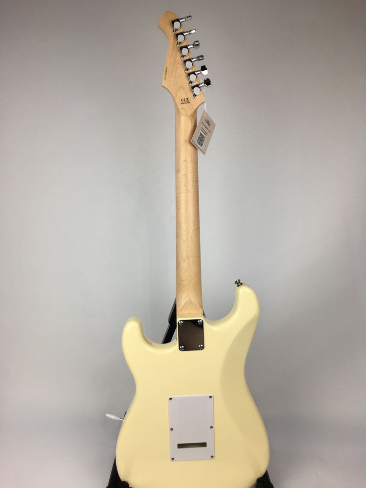Gitara elektryczna Aria Pro II Stg-003 typu Stratocaster Squier