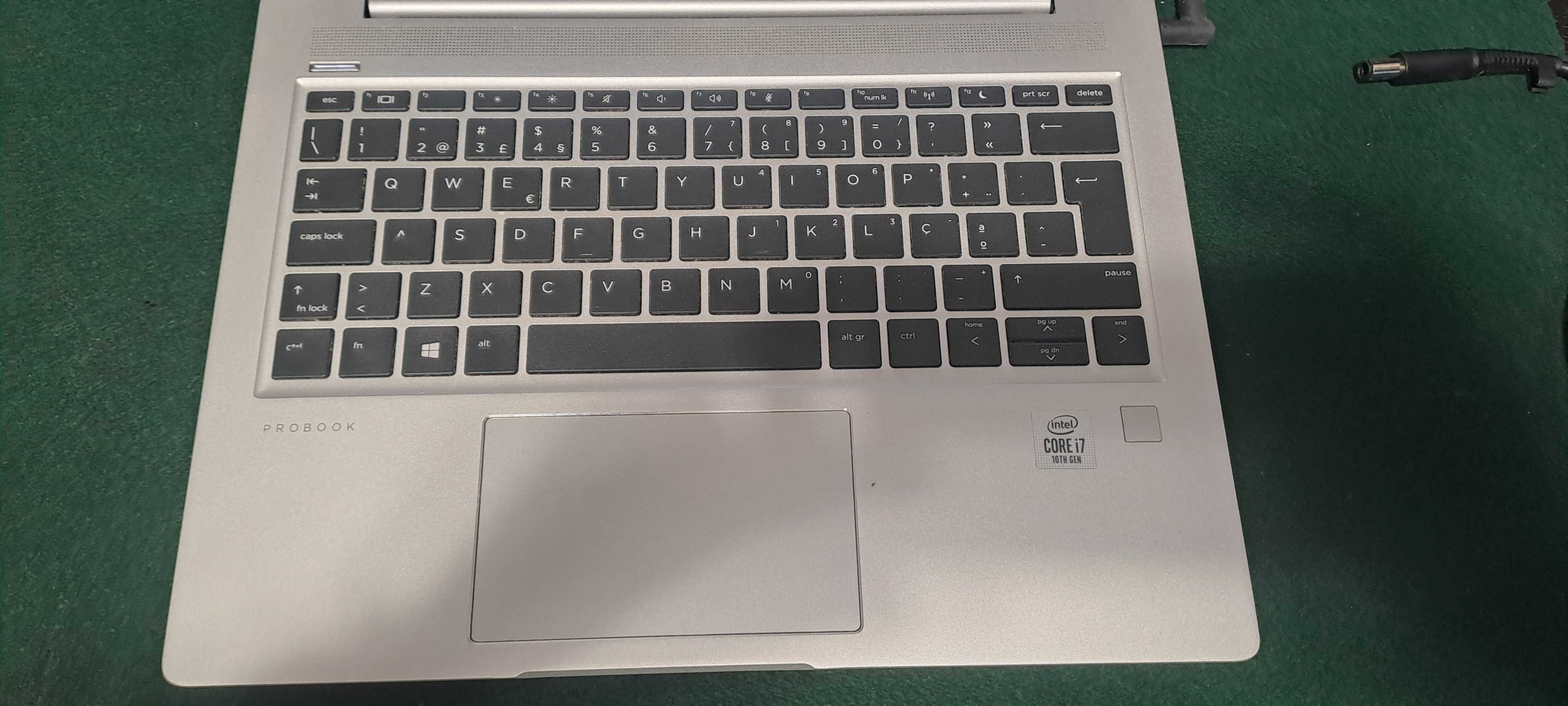 HP Probook 430 G7 i7 13.3"... Excelente estado