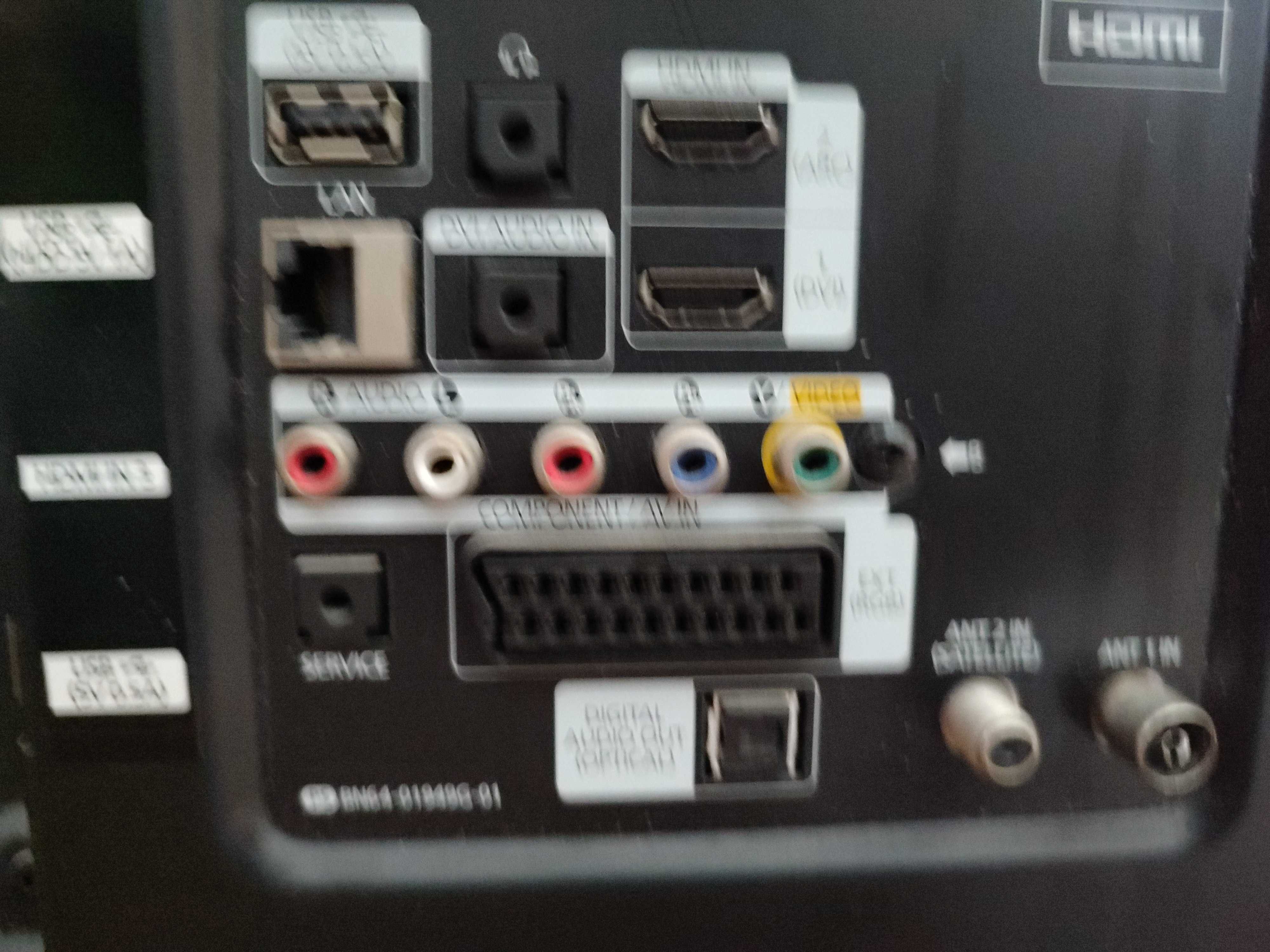 46 cali, UE46ES6200SXZG, TV samsung (super ekonom) 69 W, 3D, internet,