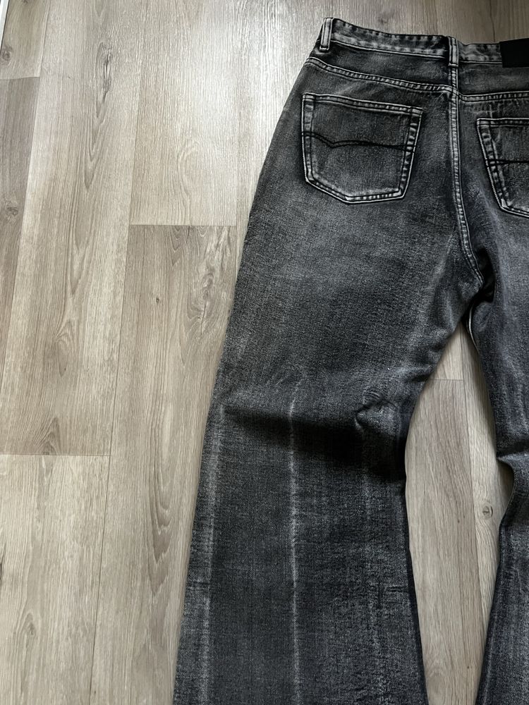Джинсы клеш джинсы flared jeans balenciaga
