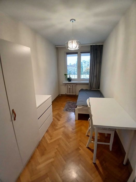 Wynajmę pokój do końca czerwca osobie młodej/ studiującej