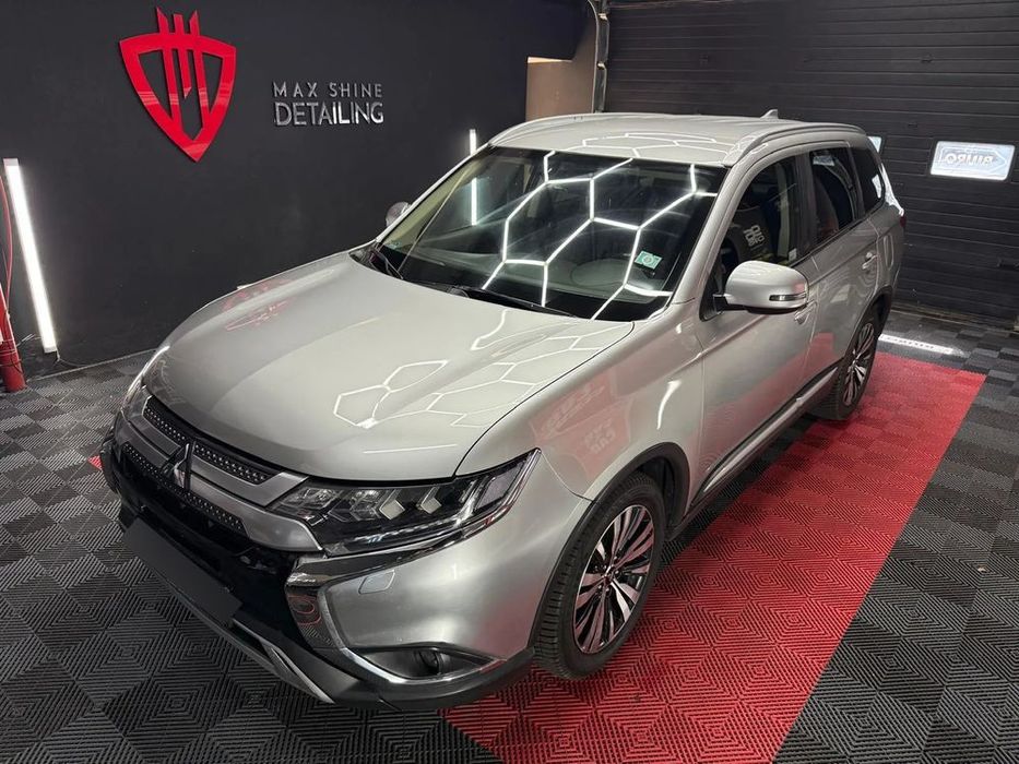 Mitsubishi Outlander Outlander 7 miejscowy serwisowany w ASO