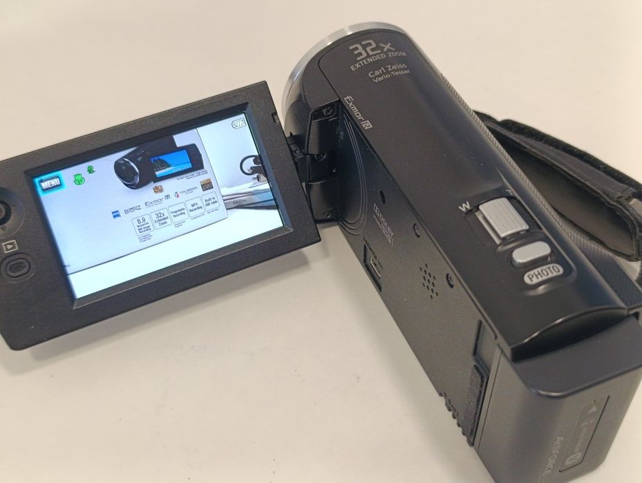 Kamera cyfrowa SONY HDR-CX220E fullHD ZEISS zoom x32 9 Mpx BDB+