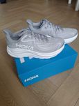 HOKA CLIFTON 10 - 44 2/3 Buty biegowe, treningowe, szare
