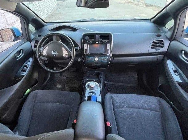 Nissan Life 2015 24kw