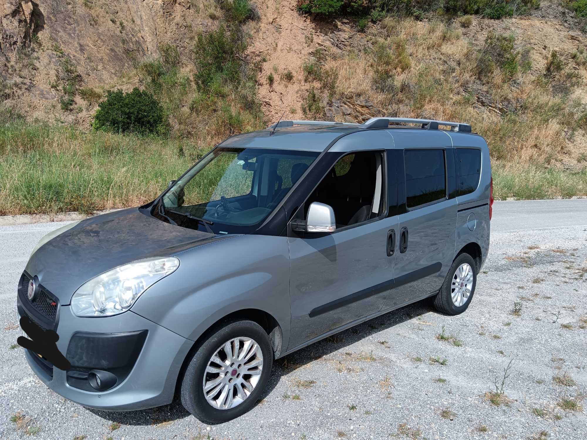 Fiat doblo 7 lugares 1.3 MultiJet 2010