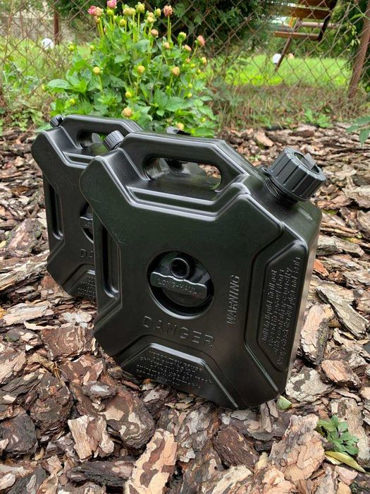 Каністра паливна 3л 5л для квадроцикла і авто експедиційна лійка замок