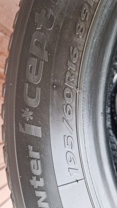 Komplet opon zimowych Hankook i- cept RS2, Rozmiar 195/60 r16 2023rok,
