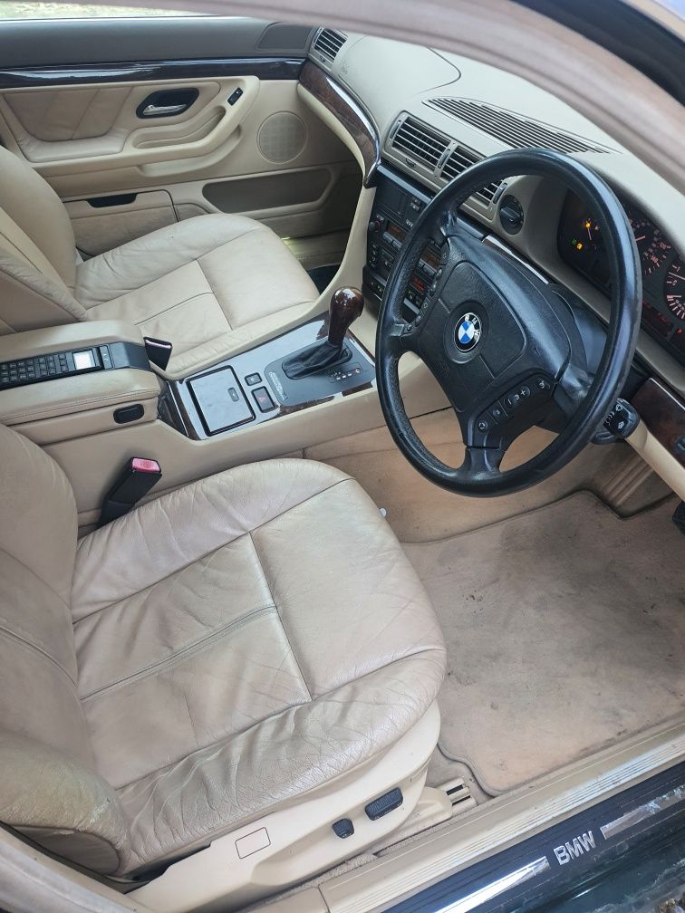 BMW E38 735 anglik