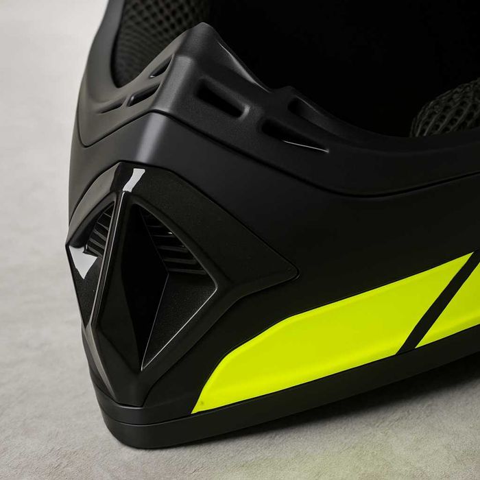 Мотошолом кросовий Enduro/Motocross HELNO M (57- 58 см)