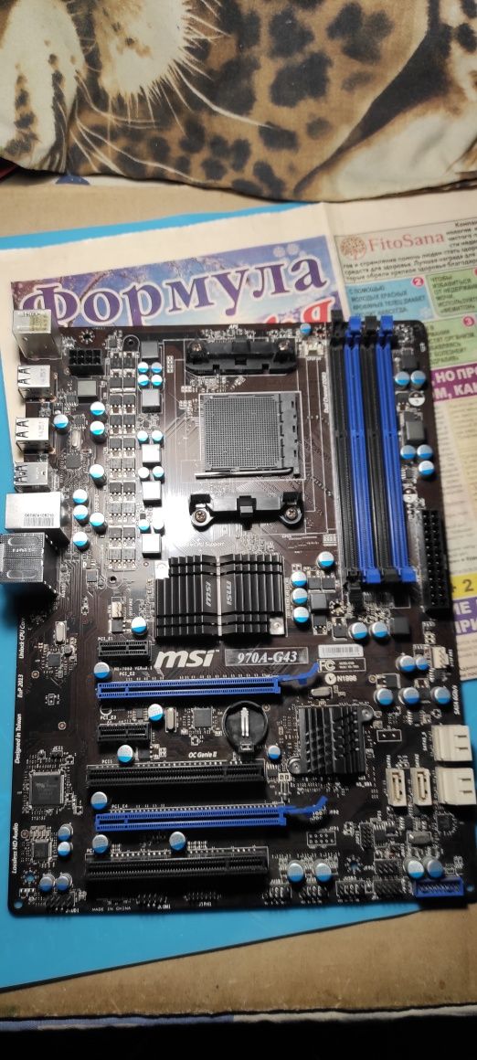 Материнская плата msi 970a-g43 б.у. рабочая