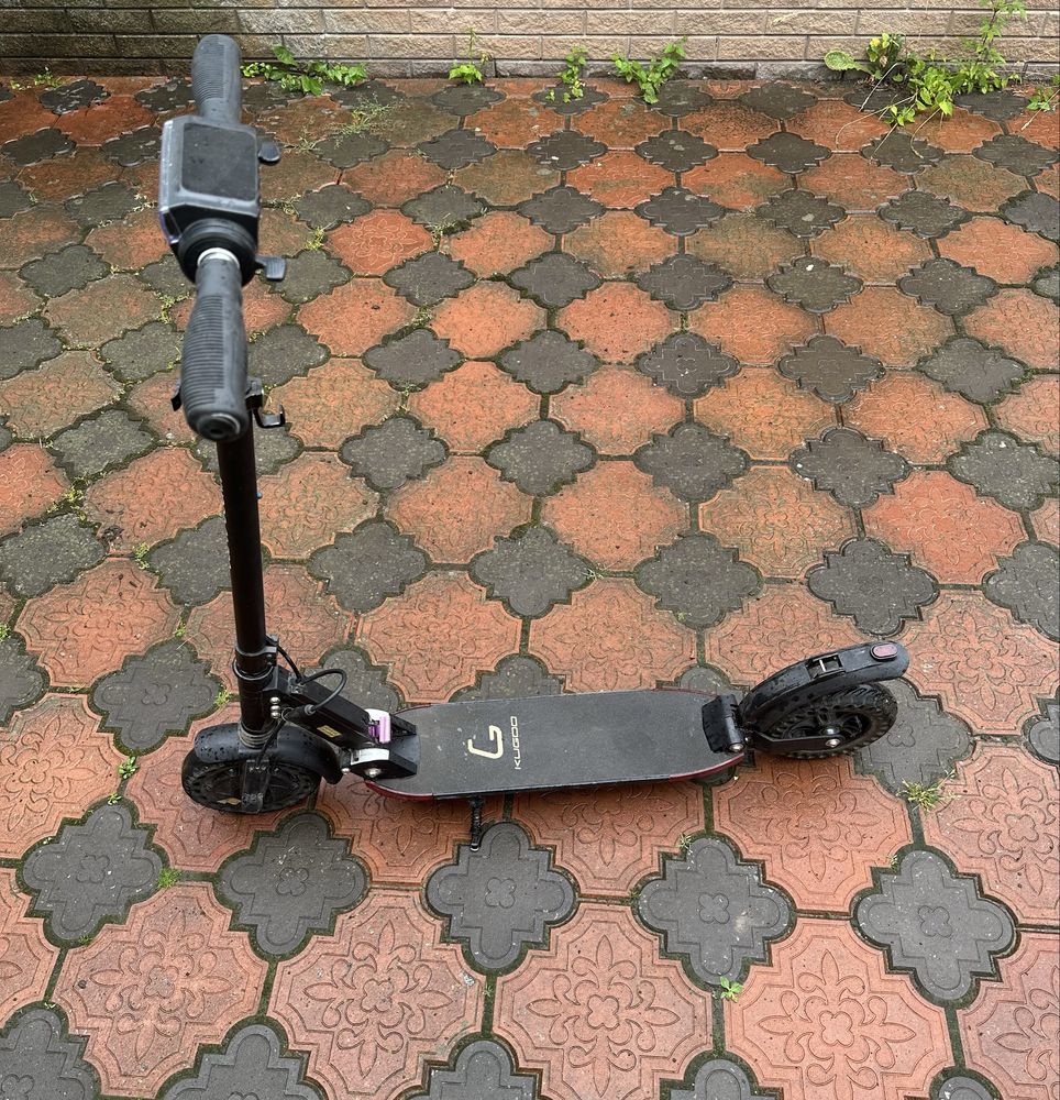 Електросамокат kuggo s3 pro