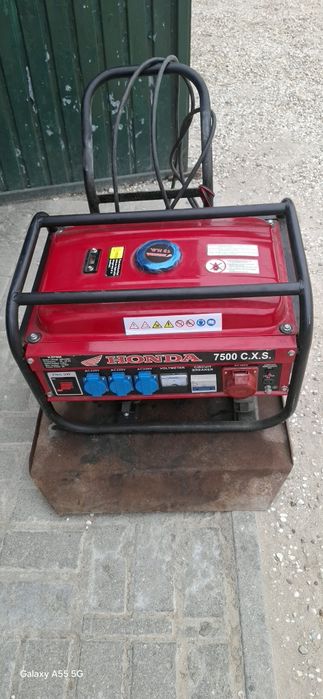 Geradore monofasico e trifásico