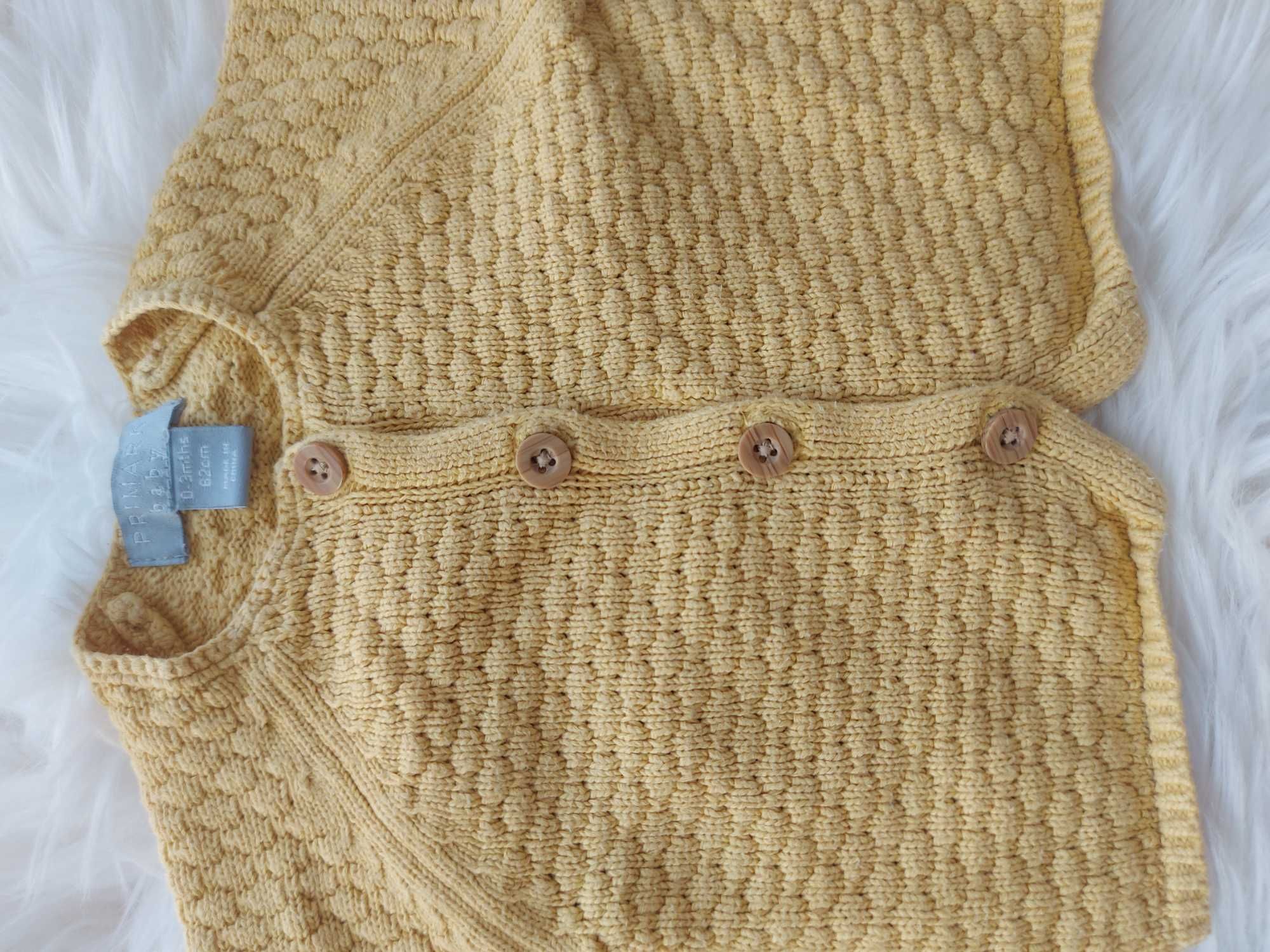 Musztardowy sweterek zapinany na guziki,  Primark Baby, 62