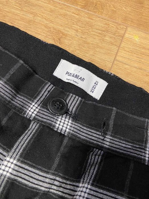 4 Pary spodni 7/8 męskie krata (Zara, Pull&Bear)