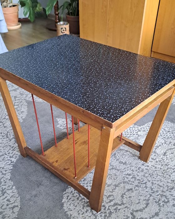 Stolik kawowy, nocny na gazety PRL lata 60-te