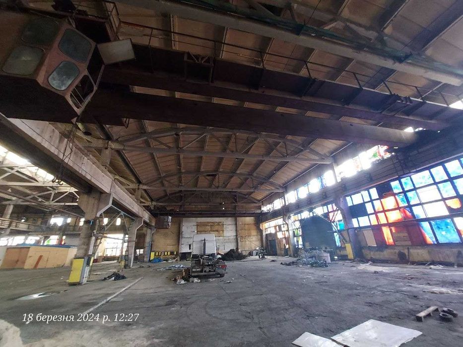 склад-виробництво 2300м2 , капіт., сухе, зайде фура, Н-10м, кран 10т