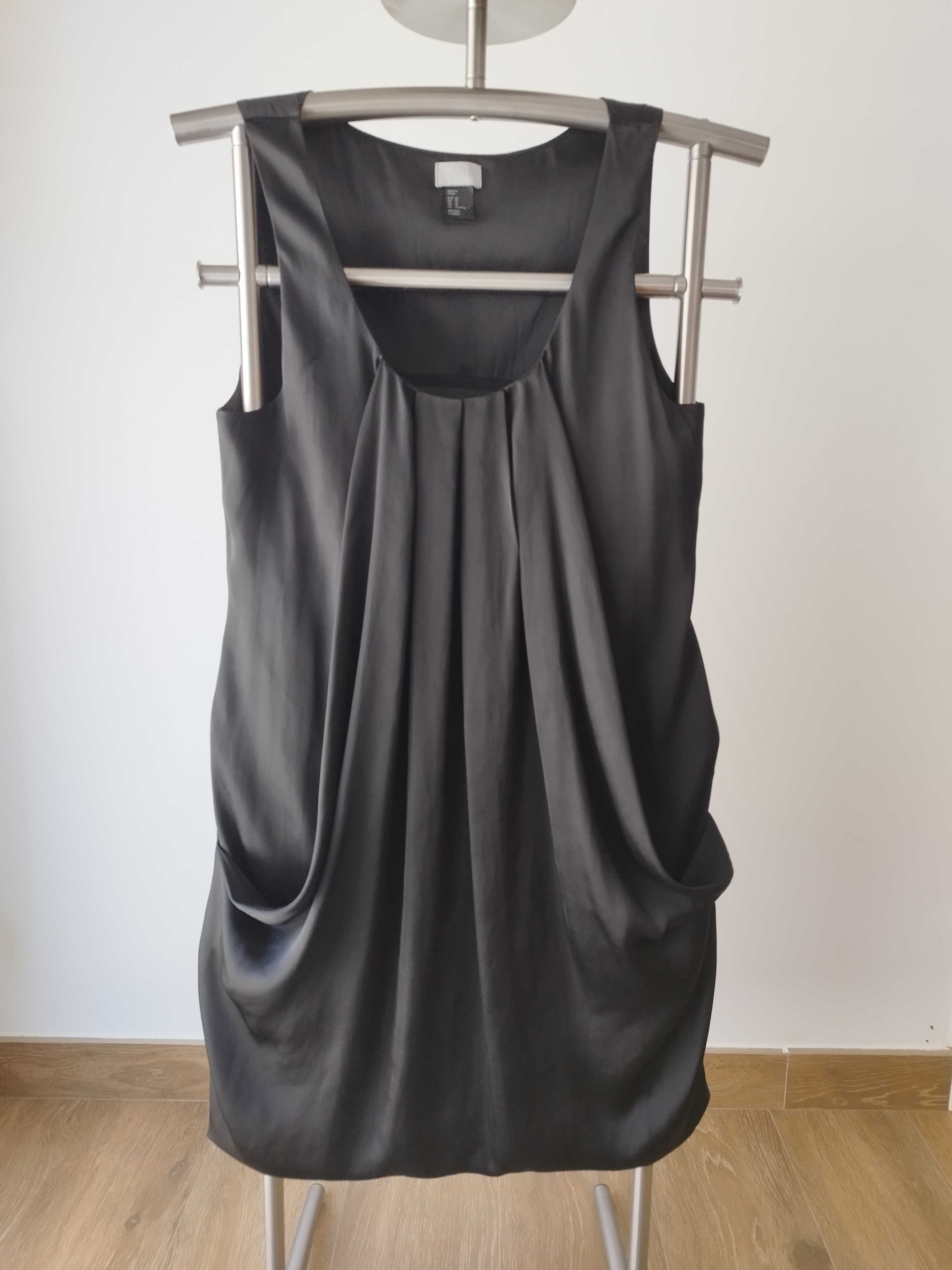 Vestido H&M preto com bolsos tamanho 40