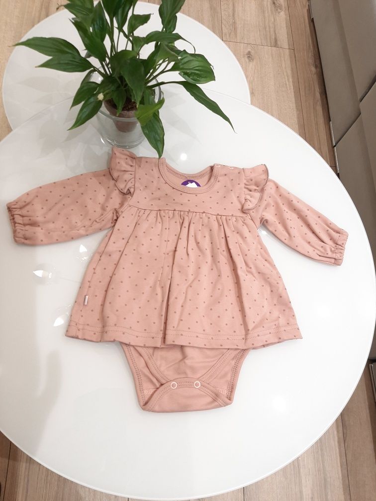 Body sukienka w kropki rozm 74 eevi