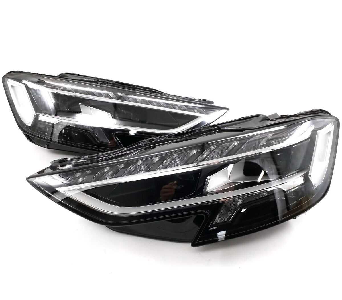 Фара передняя Matrix Audi Ауди A8 D5 4N0941035C 4N0941036C рестайлинг