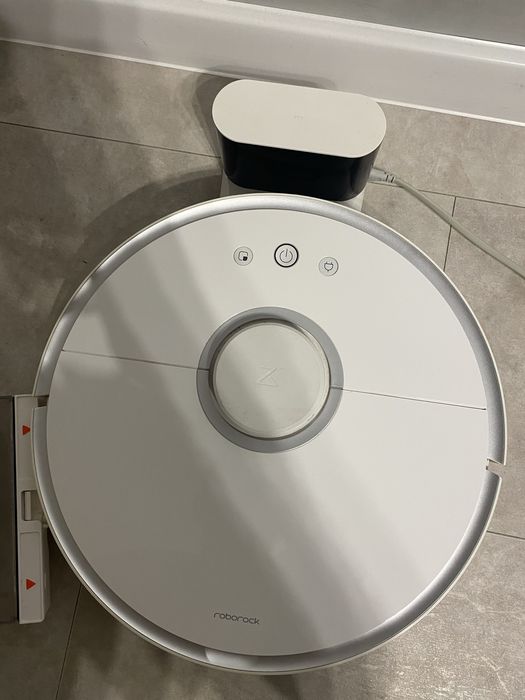 Продам миючий пилосос  Xiaomi Roborock S5 Max