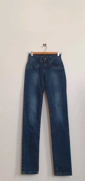 Calças ganga tiffosi cintura com.2 botões