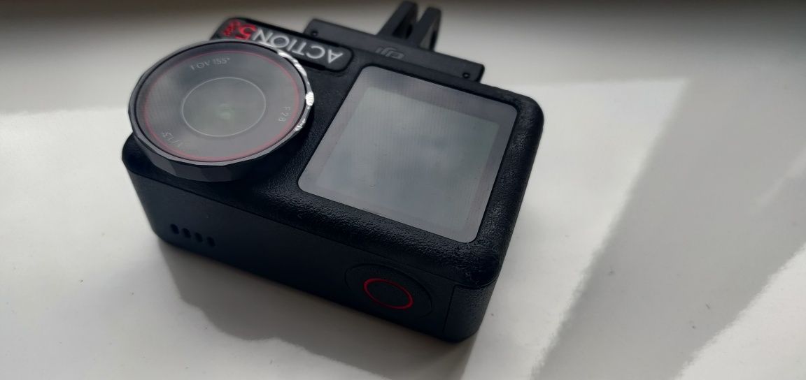 Екшн-камера DJI Osmo Action 5 Pro