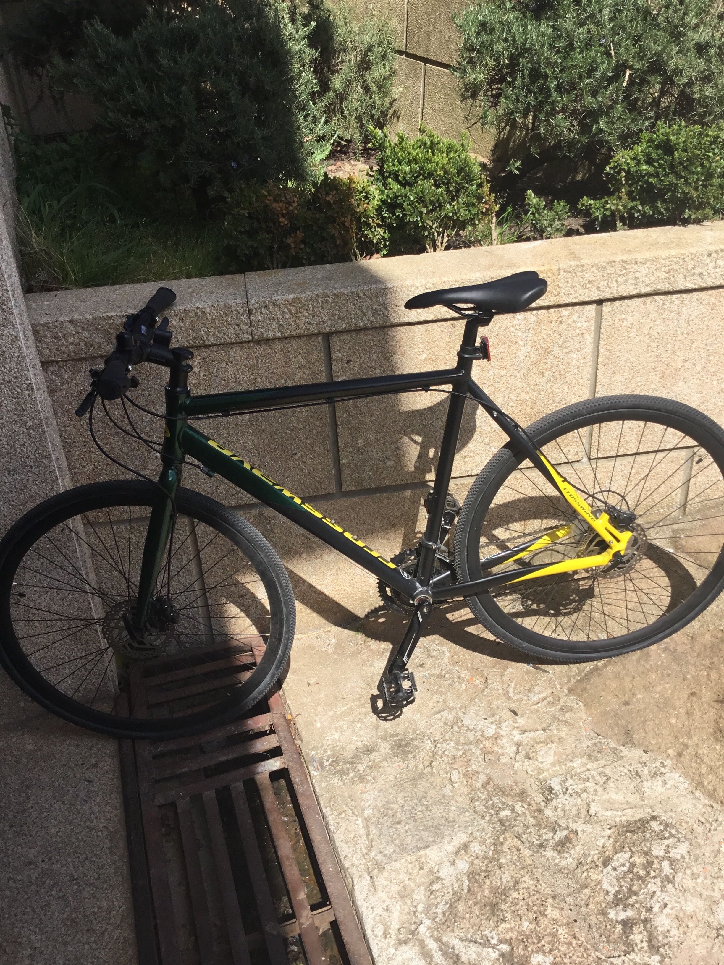 Vendo bicicleta em bom estado  250€