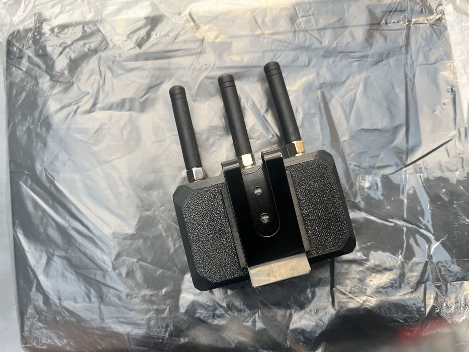 Продам Детектор БПЛА Тенета PRO з трьома антенами 415-1050Мгц +2.4 ггц