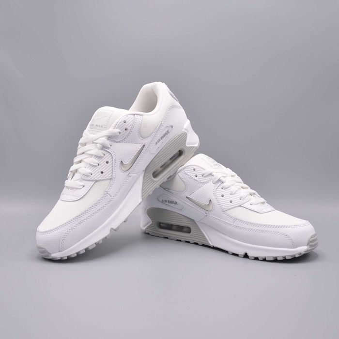 Кросівки Nike Air Max 90 Оригінал! FN8005-100 кроссовки