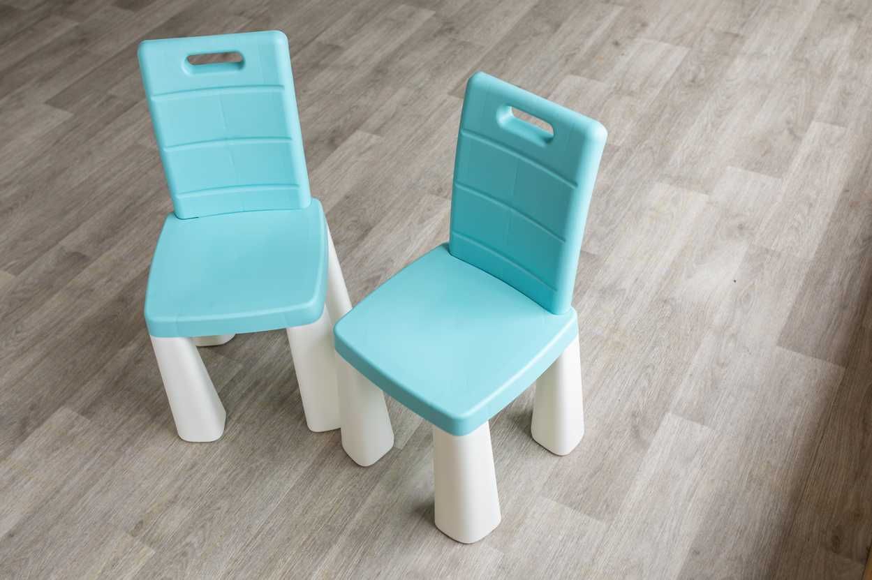 Стільчик дитячий долоні блакитний міцний пластик стульчик стул детский