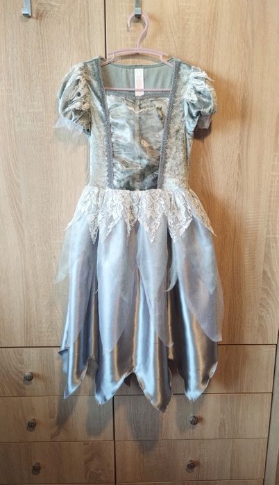 Костюм новогодний снежной королевы, Эльзы, Снегурочки, снежинки  р.128