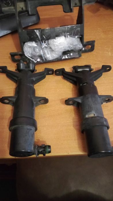 Продам форсунки  омивача фар Фольксваген туарег1