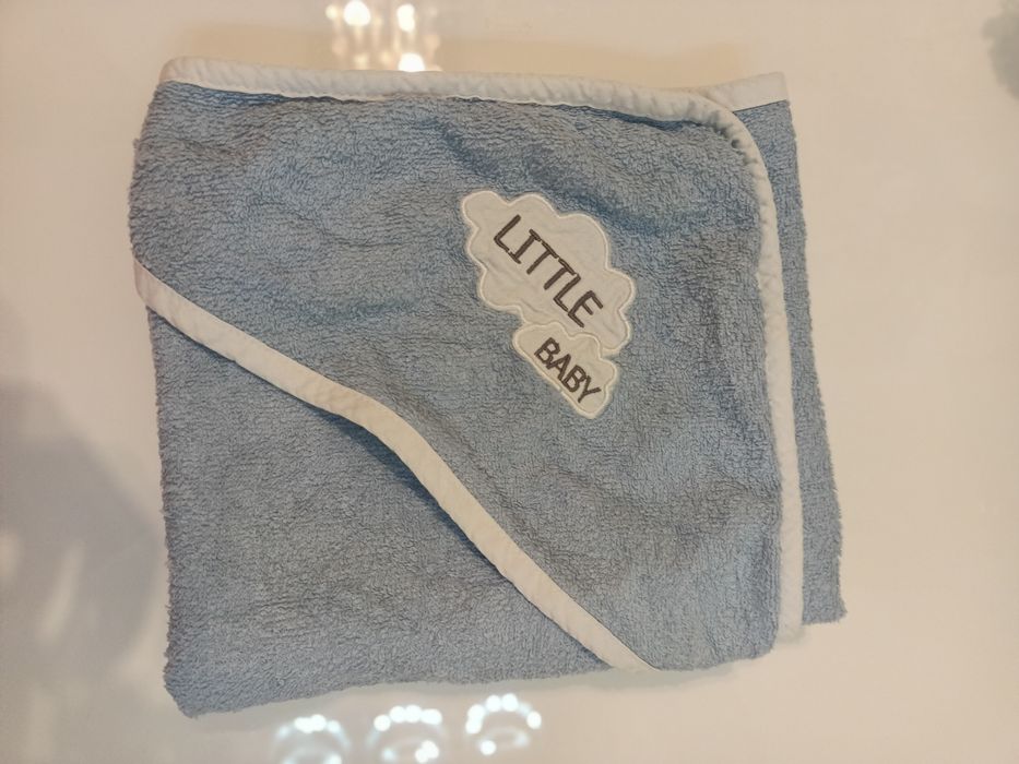 Komplet (4 szt.) Ręczników niemowlęcych z kapturem