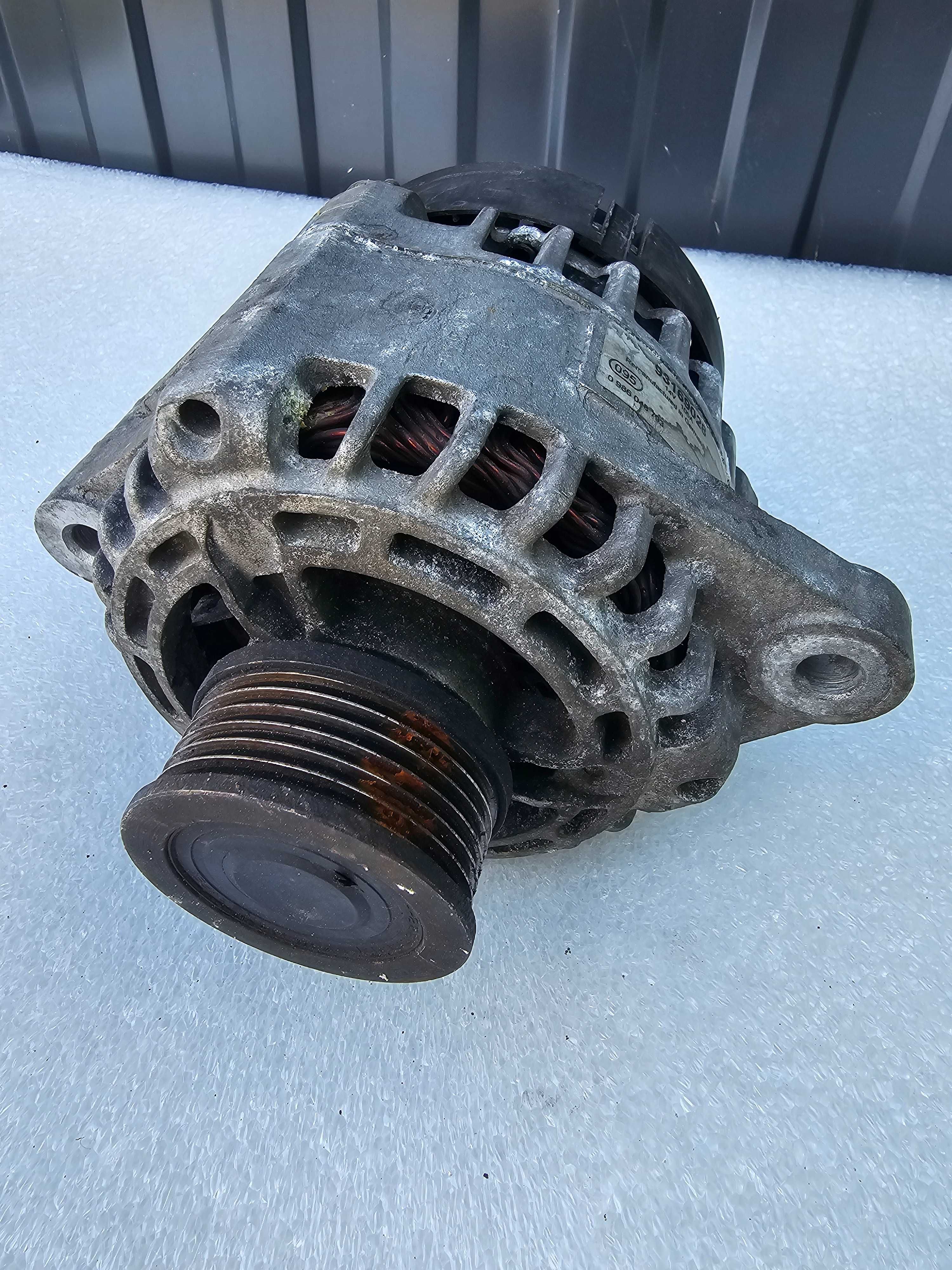 Alternator Opel Vectra C 1.9 CDTI Denso 105 Amper