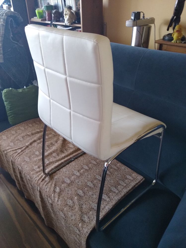 Krzesło modern - biały skay