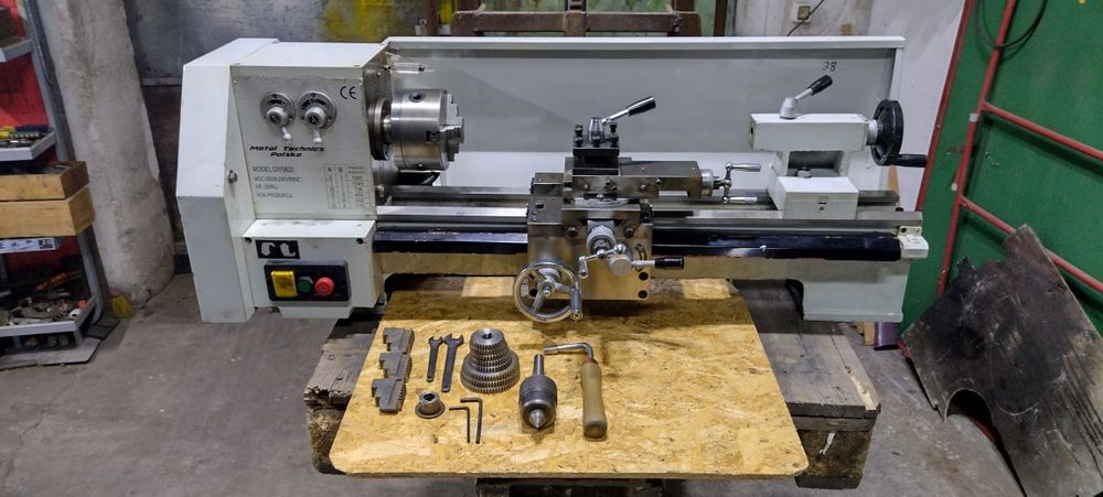 Tokarka  stołowa LD 550 tokarnia