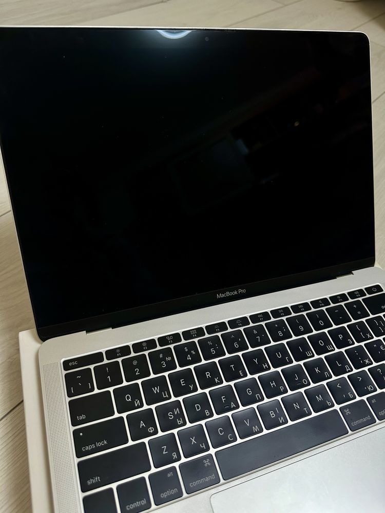 MacBook Pro 16’ 2019 Silver i7/16/512 GB