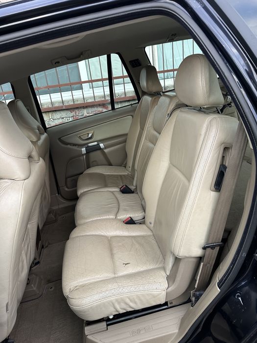 Fotele srodek Volvo XC90 I