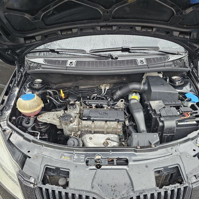 Skoda fabiaCombi  Шкода фабия