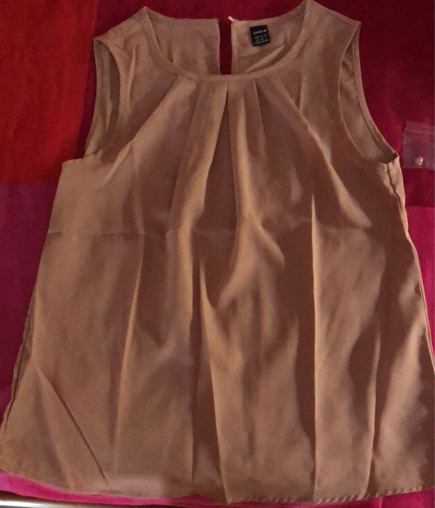 Blusa sem mangas, NOVA