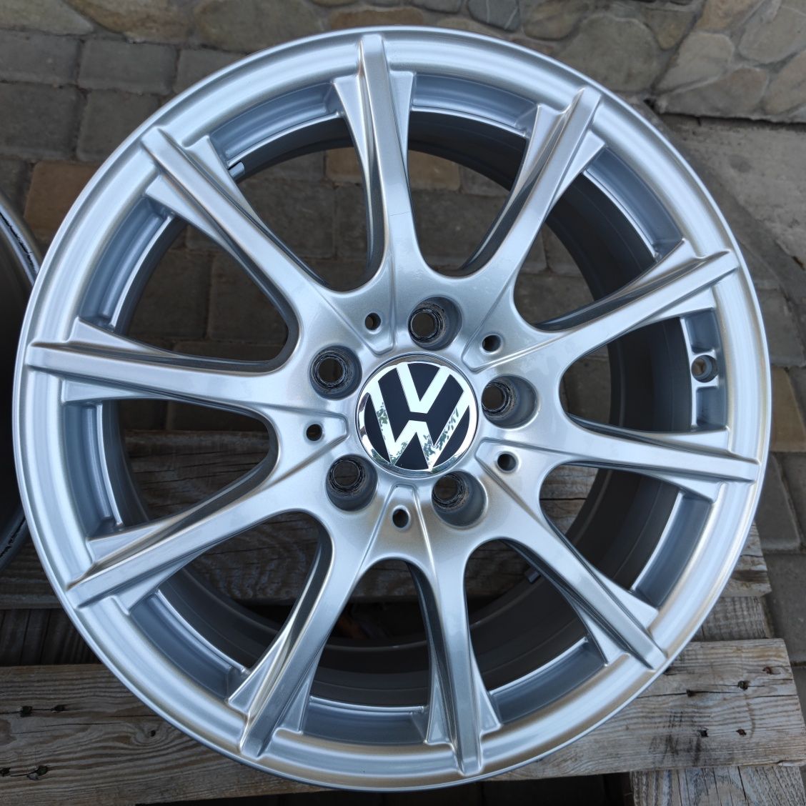 5x112 VW Jetta •Passat B6 B7•B8•Golf Audi A4 W205 W204 W 212 Диски