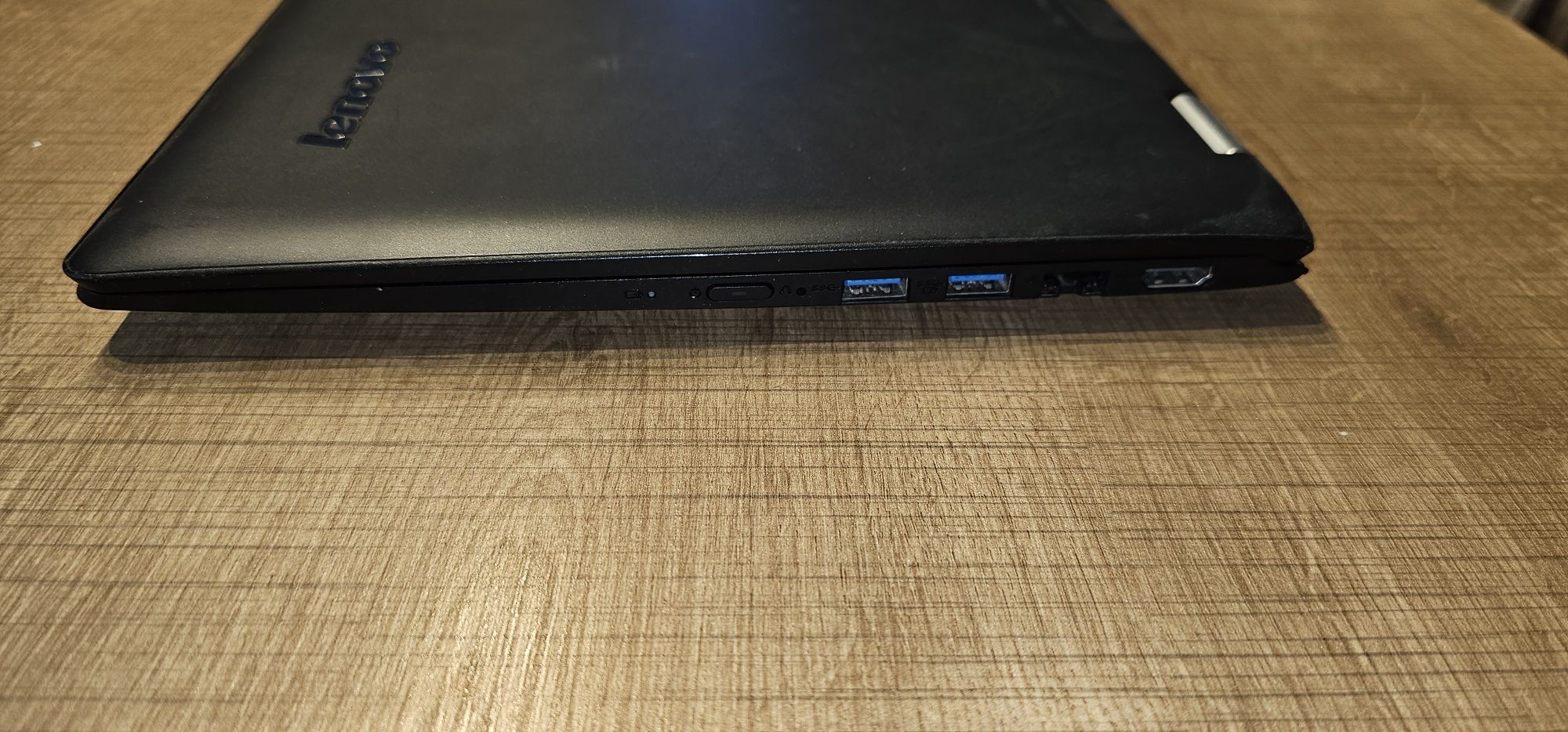 Portátil Lenovo Ioga 500 (Avariado)
