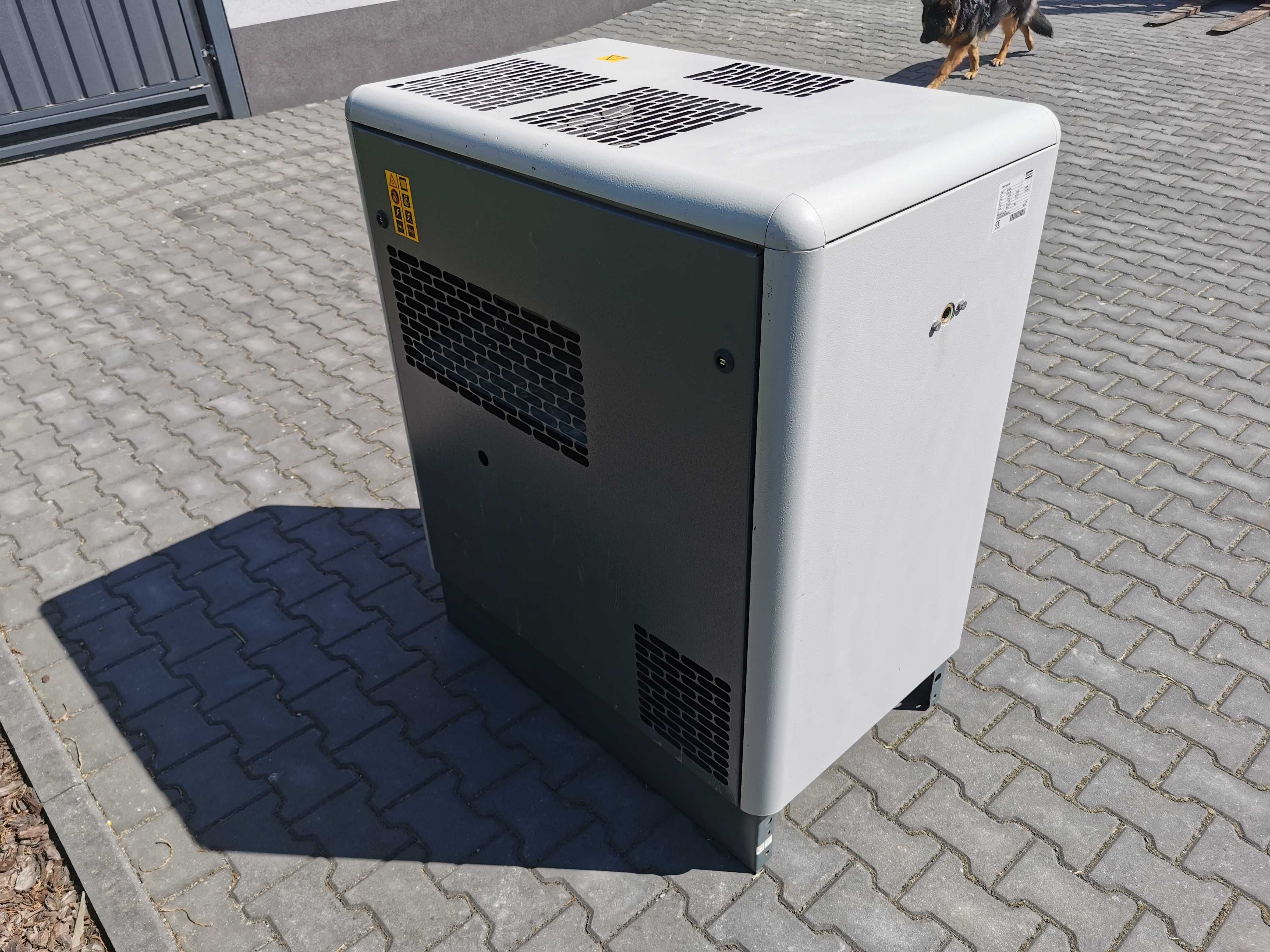 11kw +FALOWNIK Sprężarka śrubowa 1400l/min ATLAS COPCO kompresor 13BAR