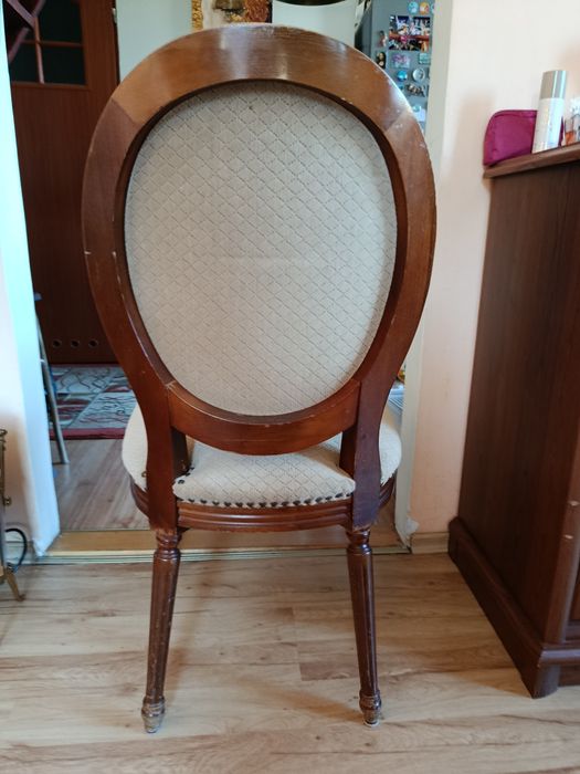 Krzesła do salonu