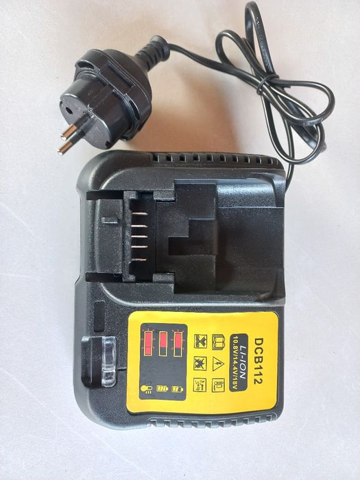 Продам болгарку Dewalt DCN 406