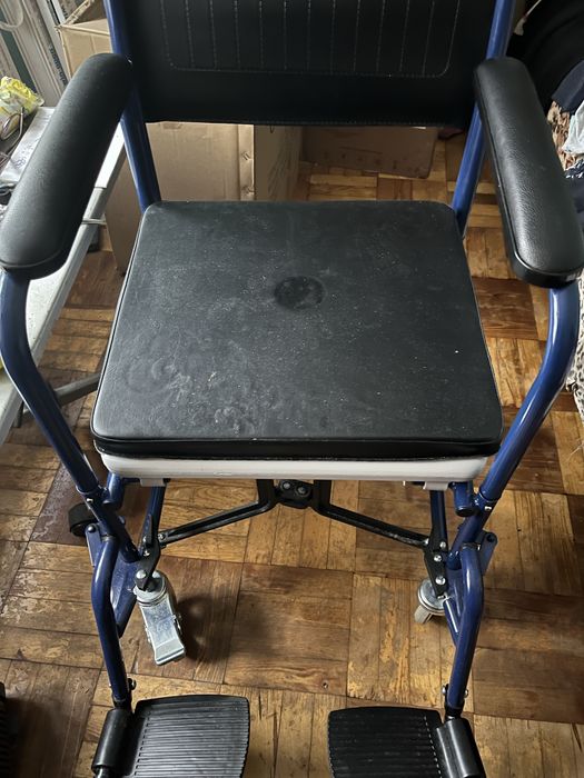 Прикроватный туалет