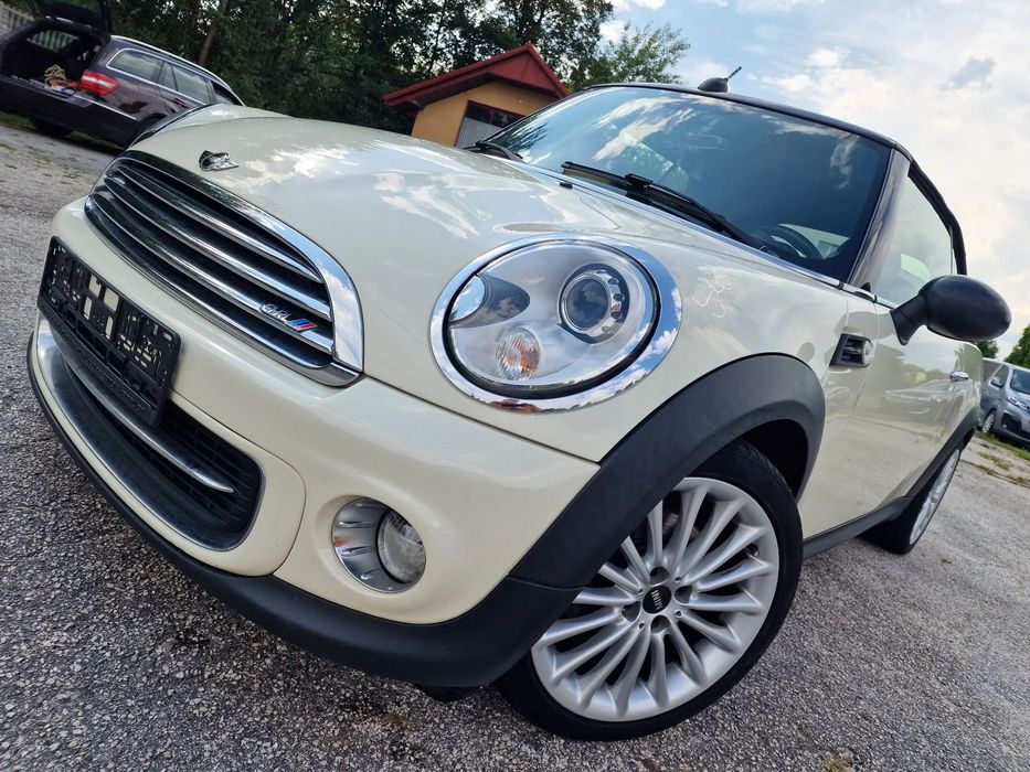 MINI Cooper 1.6 122PS Kabrio Xenon Alu 17 Navi z Niemiec
